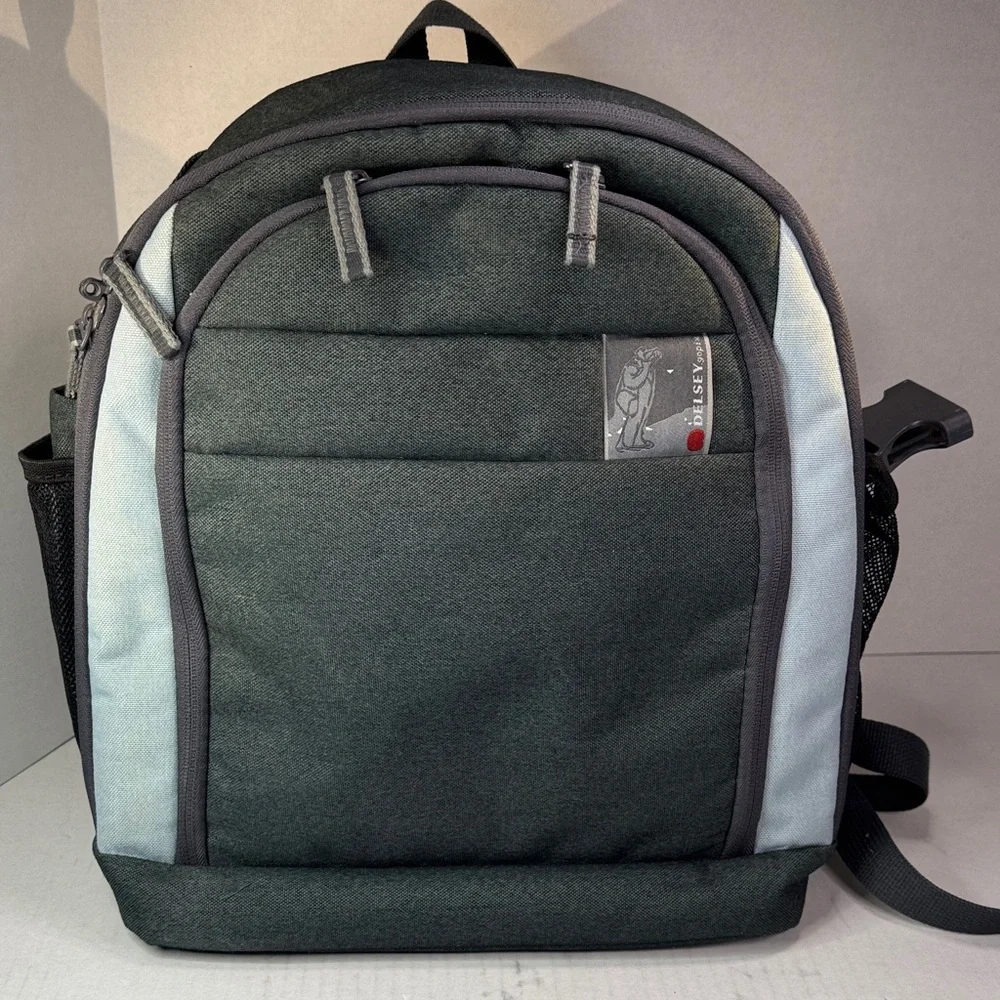 Delsey GoPix Nylon Camera Digital SLR DLSR Convertible Backpack Shoulder Bag
